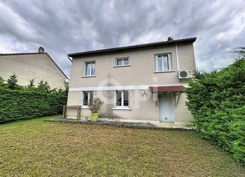 Maison à vendre, 112m², Saint-Pantaléon-de-Larche