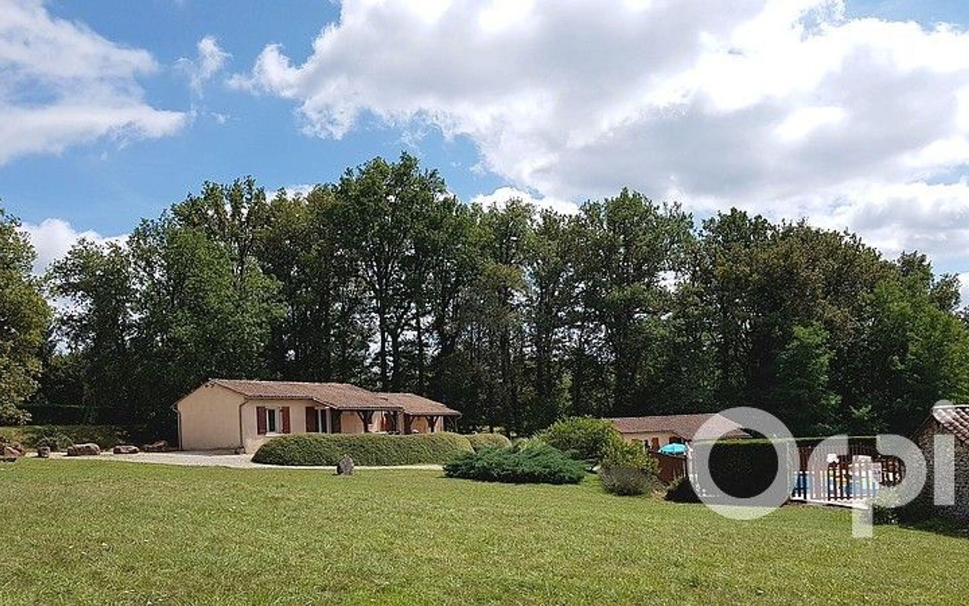 Maison à vendre, 135m², Savignac-les-Eglises