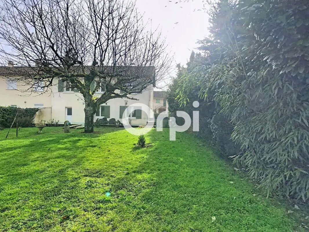 Maison à vendre, 138m², Trélissac