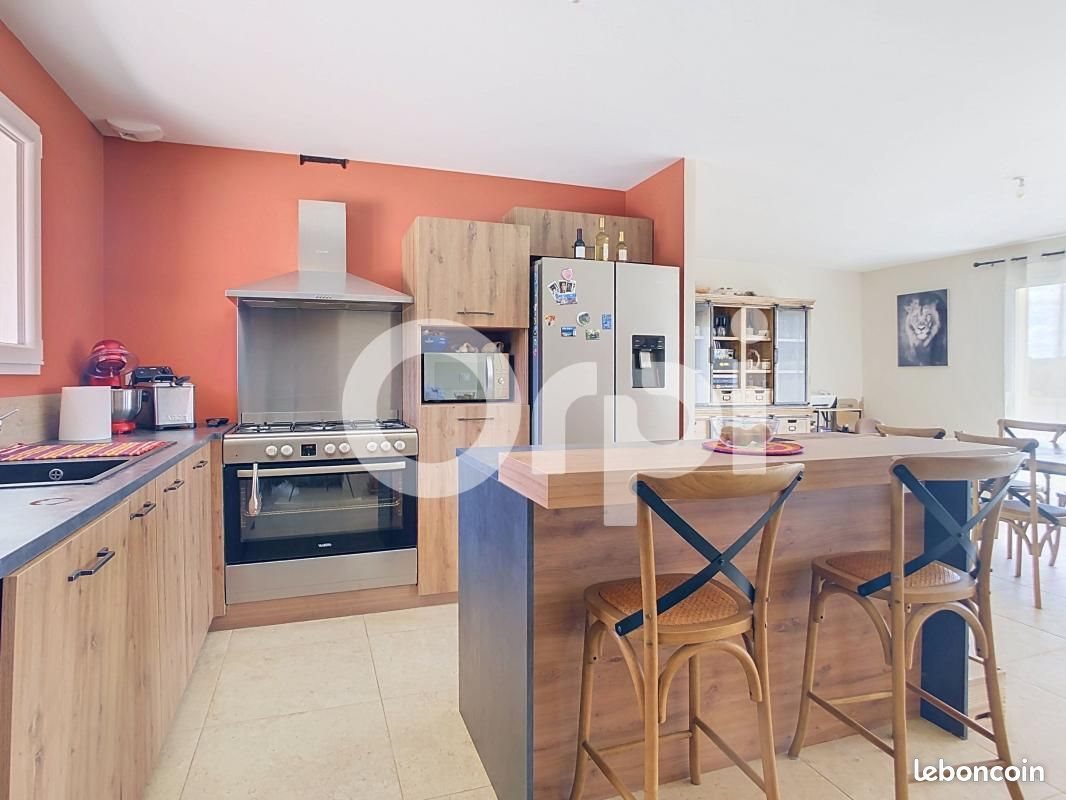 Maison à vendre, 110m², Bassillac