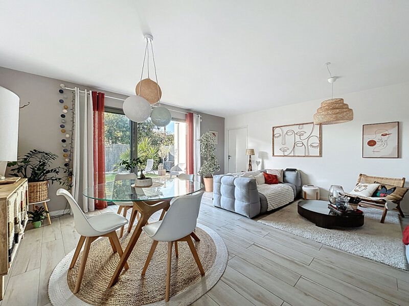 Maison à louer, 86m², Rochefort