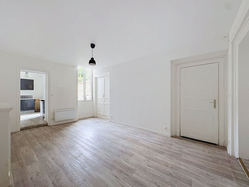 Appartement à louer, 52m², Rochefort