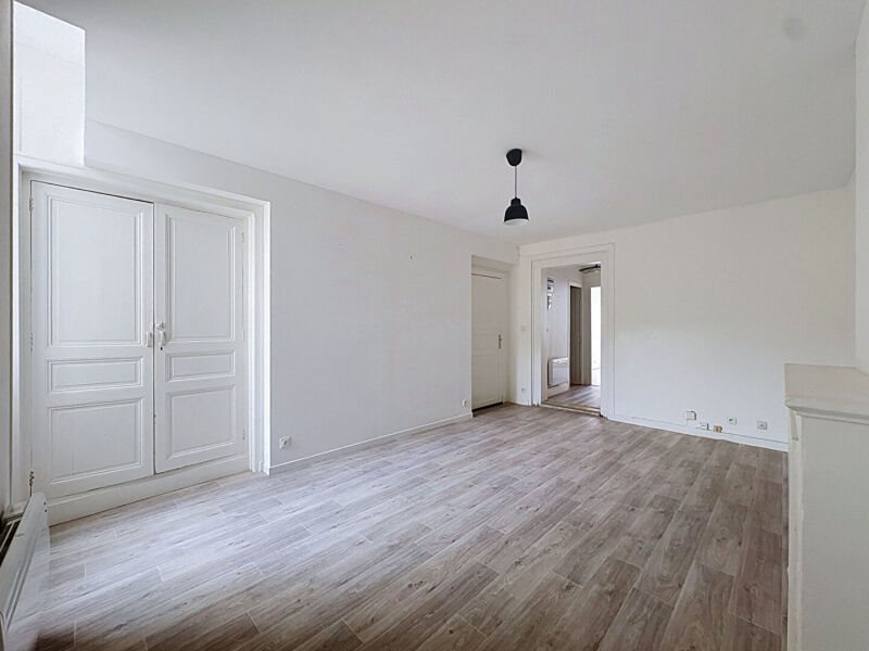 Appartement à louer, 52m², Rochefort