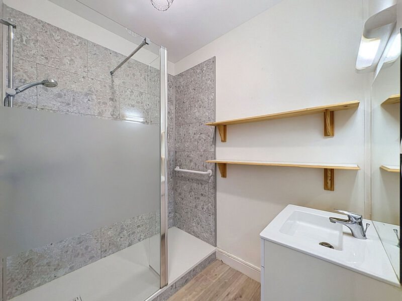 Appartement à louer, 52m², Rochefort