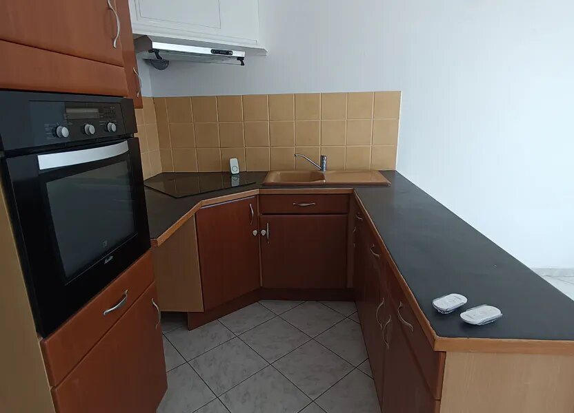 Appartement à louer, 60m², Roquevaire