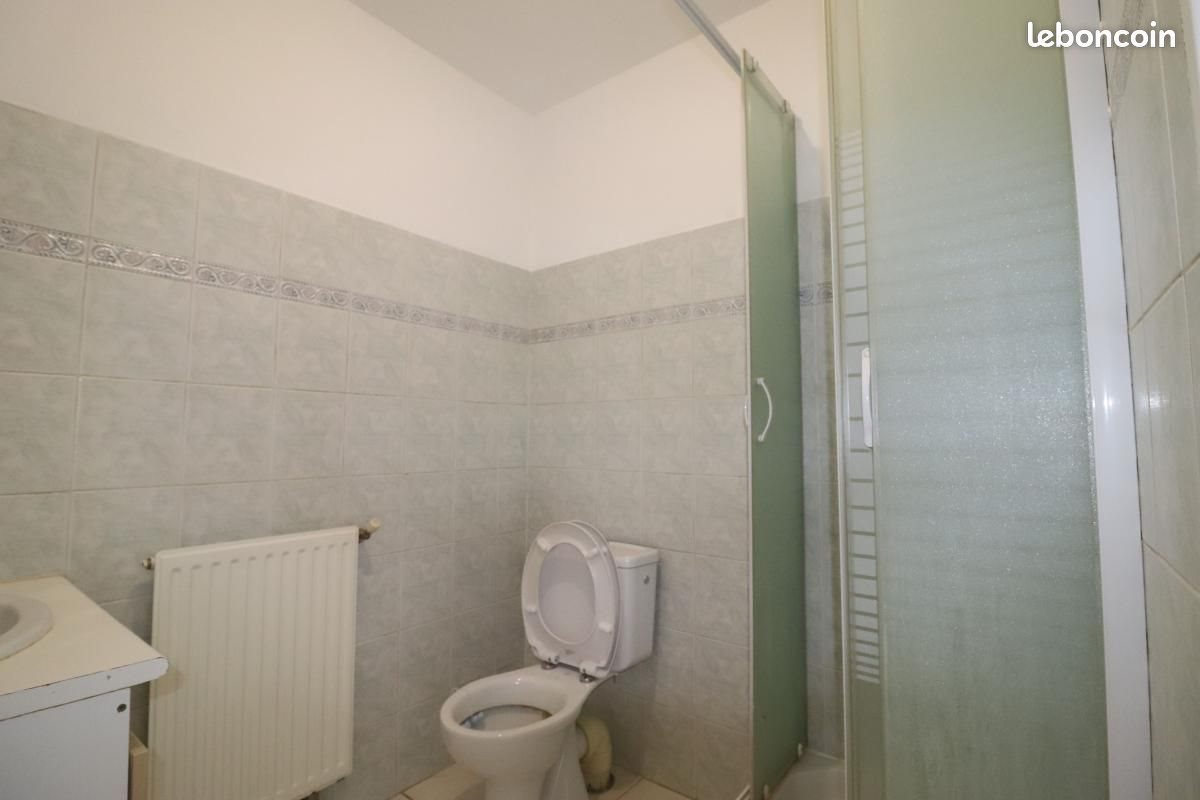 Appartement à louer, 24m², Roquevaire