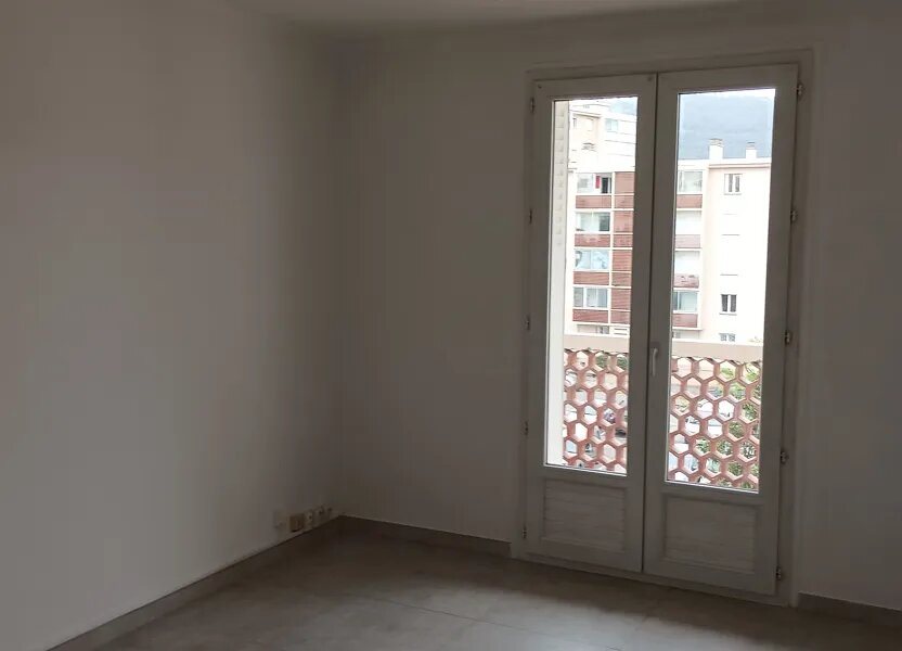 Appartement à louer, 50m², Aubagne