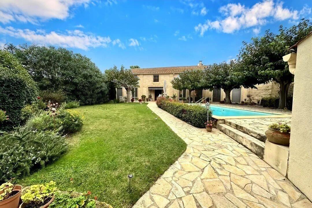 Maison à vendre, 200m², Aimargues