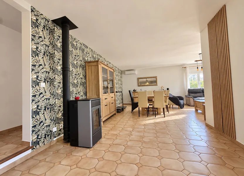 Maison à vendre, 92m², Uchaud