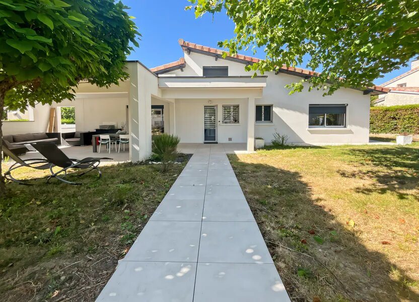 Maison à vendre, 155m², Ayguesvives