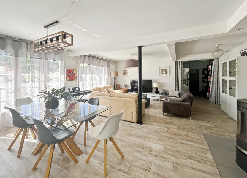 Maison à vendre, 155m², Ayguesvives