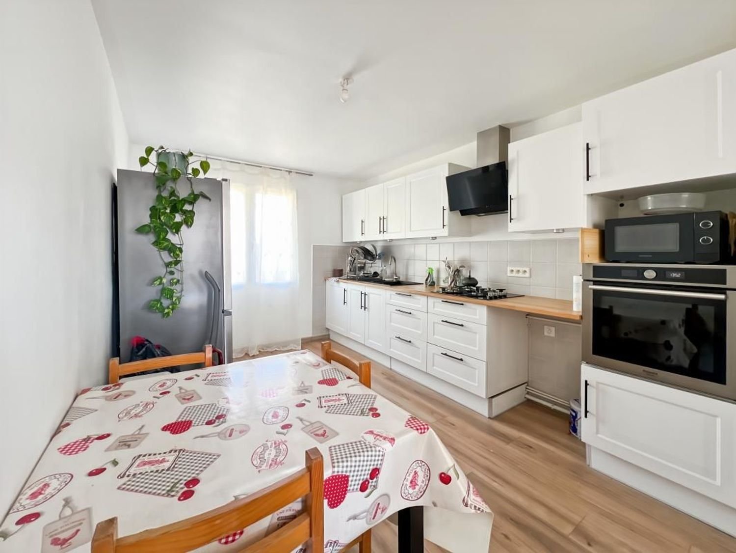 Appartement à louer, 89m², Grenade