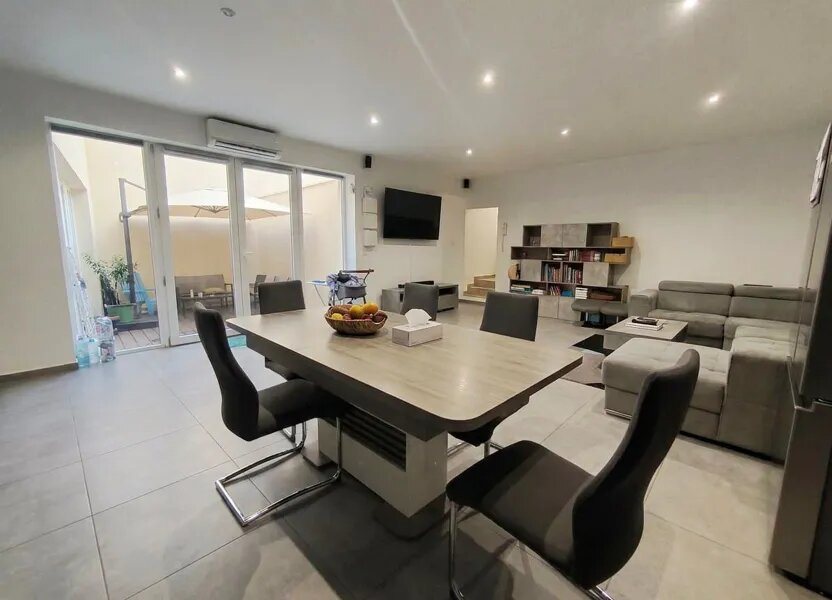 Appartement à vendre, 193m², Nîmes