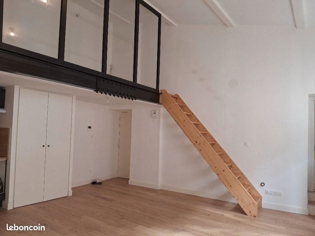Appartement à louer, 48m², Nîmes