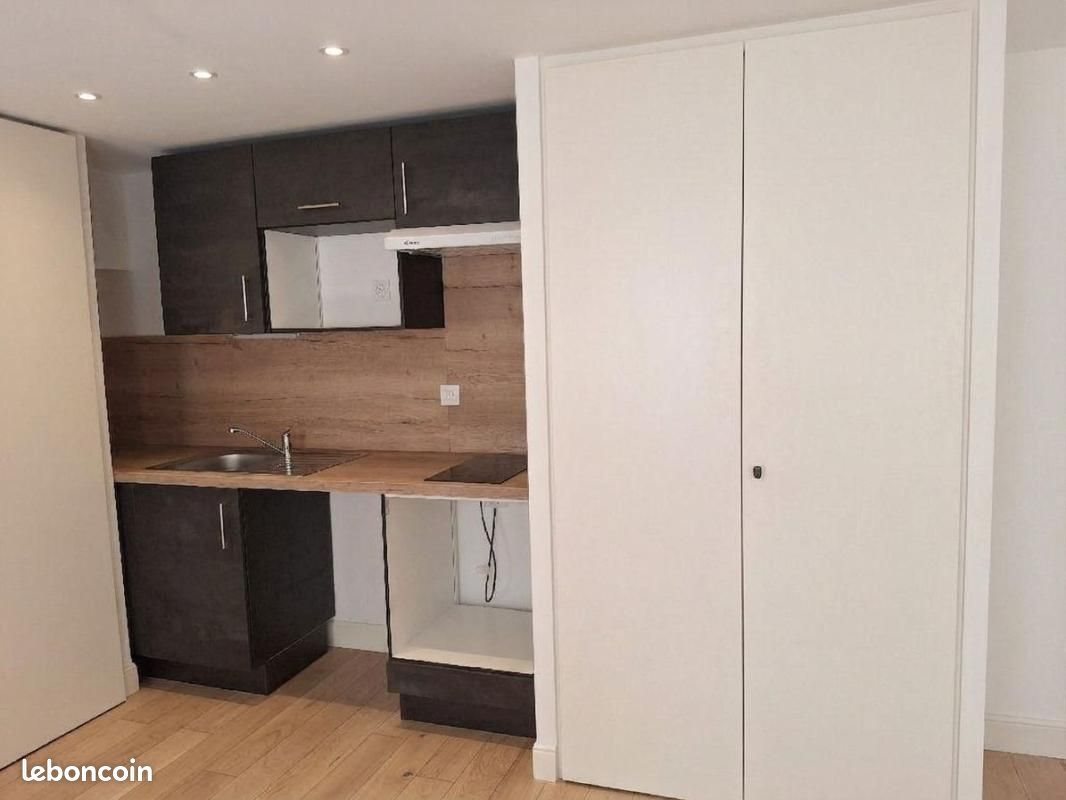 Appartement à louer, 48m², Nîmes