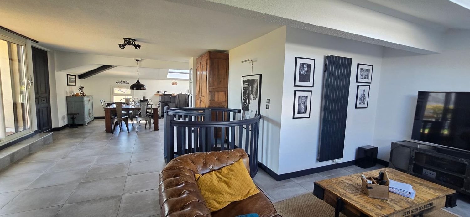 Appartement à vendre, 117m², Nîmes