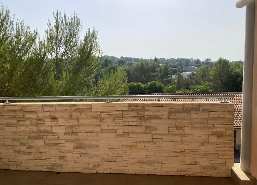 Appartement à louer, 77m², Nîmes