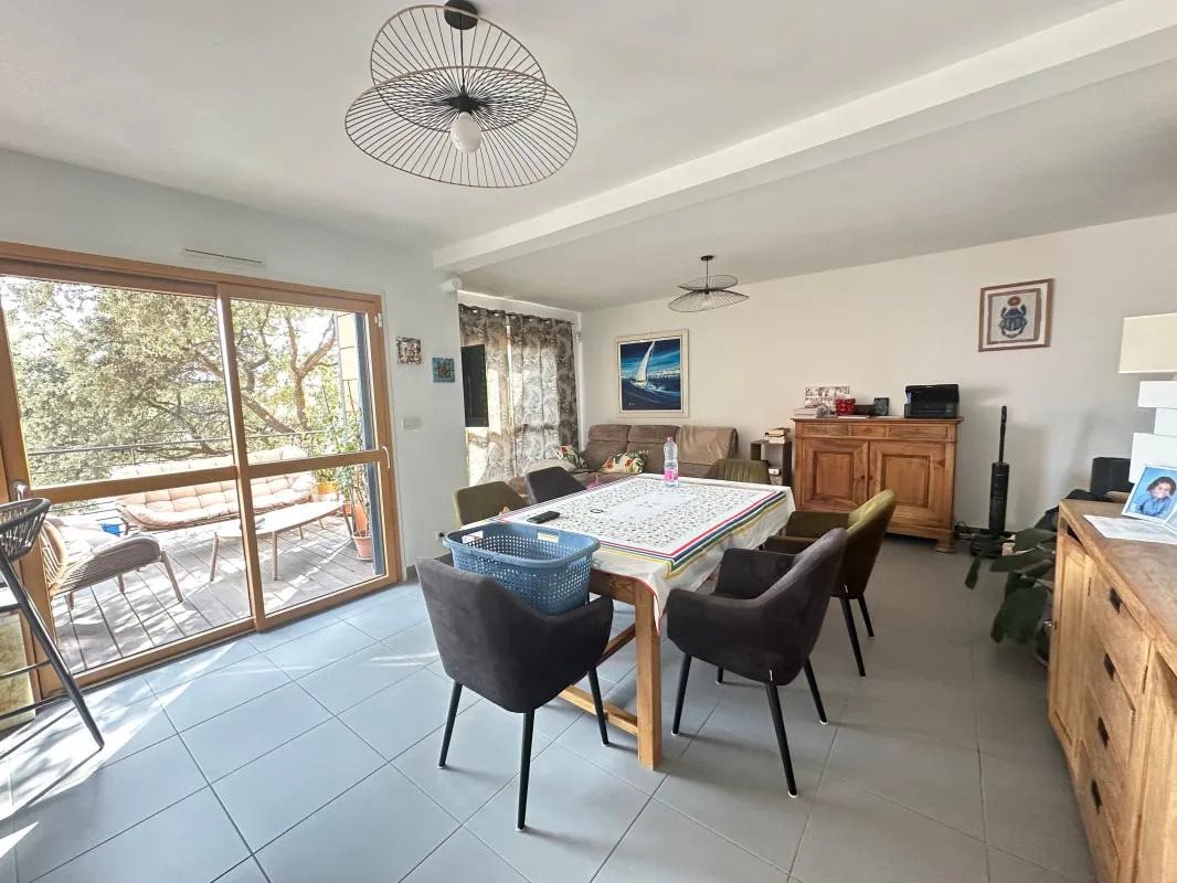Maison à vendre, 98m², Nîmes