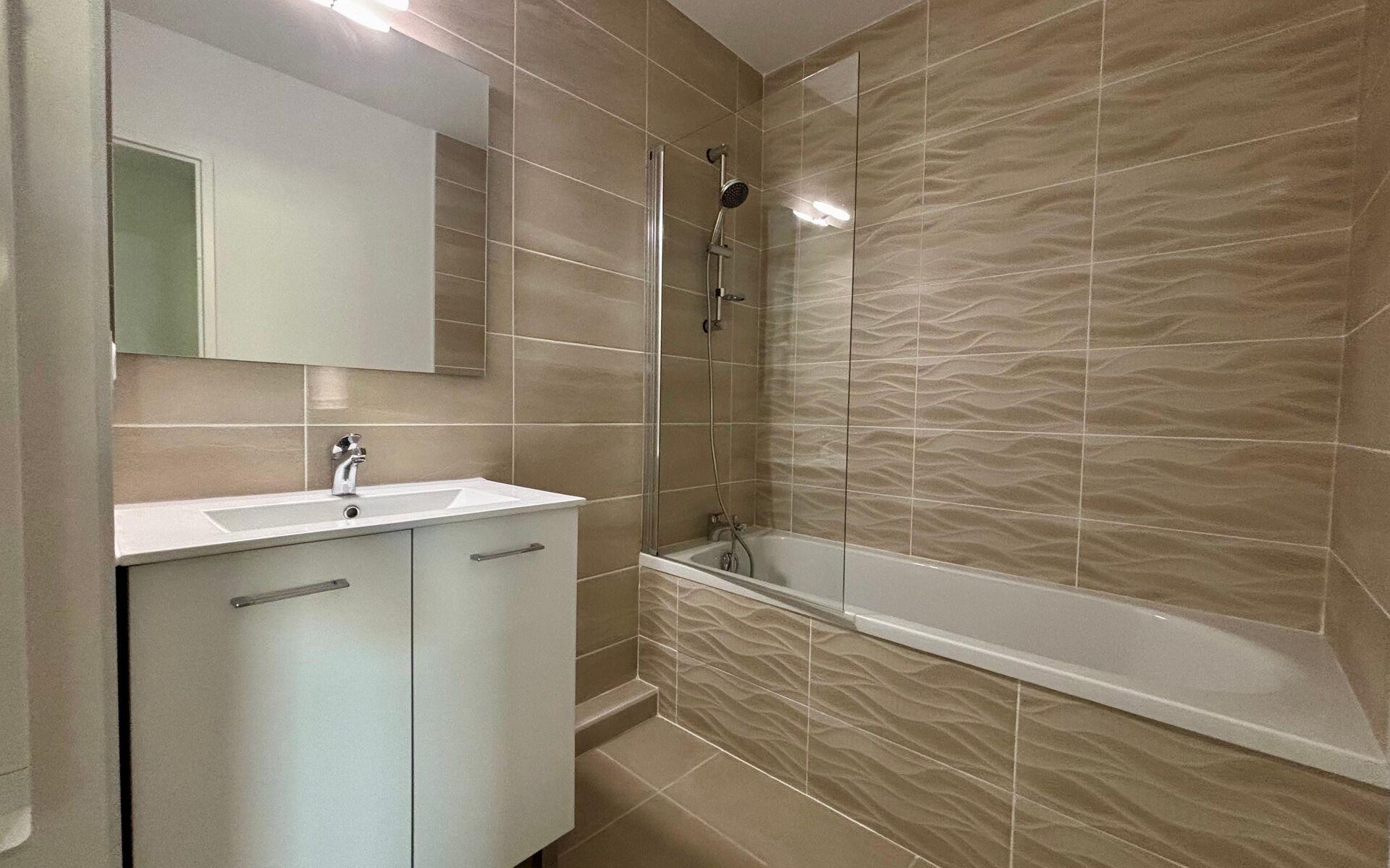 Appartement à vendre, 73m², Marguerittes