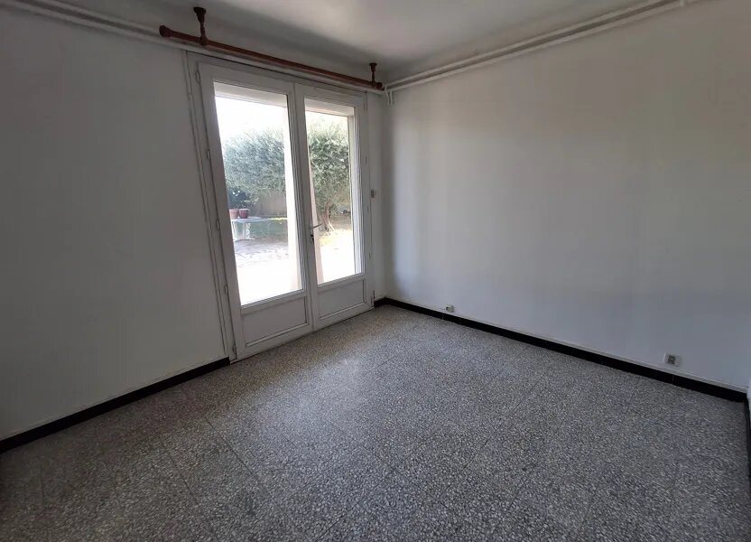 Appartement à louer, 37m², Rodilhan
