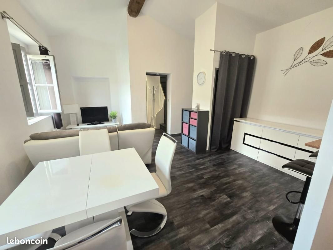 Appartement à louer, 48m², Nîmes
