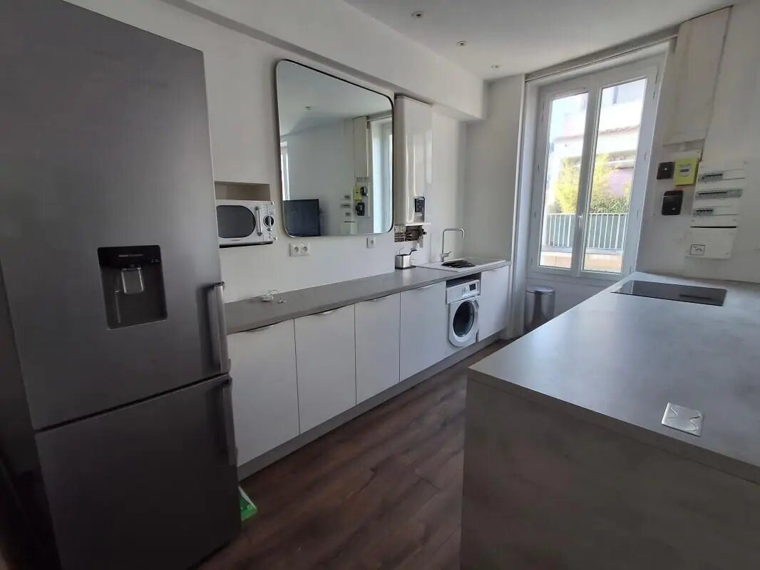Appartement à louer, 41m², Nîmes