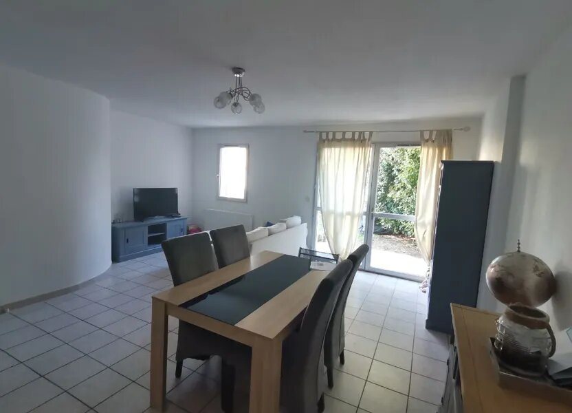 Maison à louer, 95m², Uzès