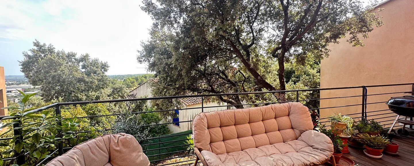 Maison à vendre, 98m², Nîmes