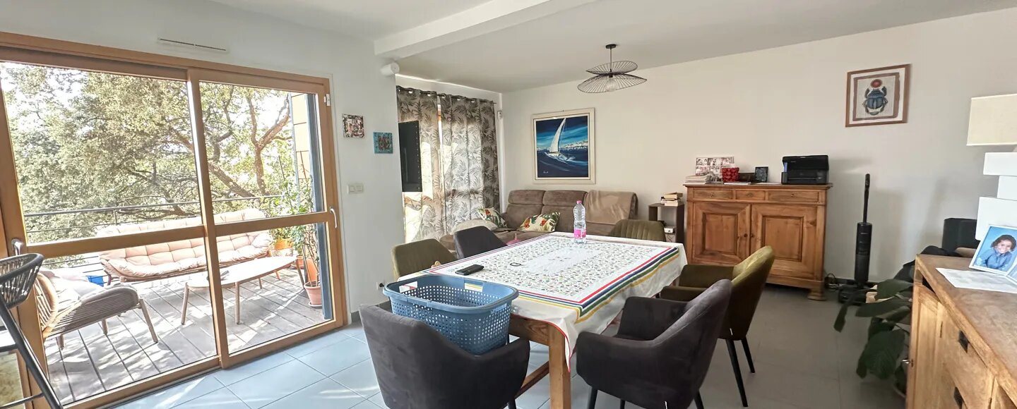 Maison à vendre, 98m², Nîmes