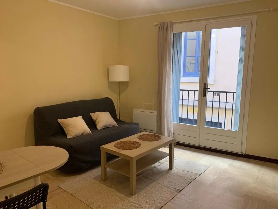 Appartement à louer, 22m², Nîmes