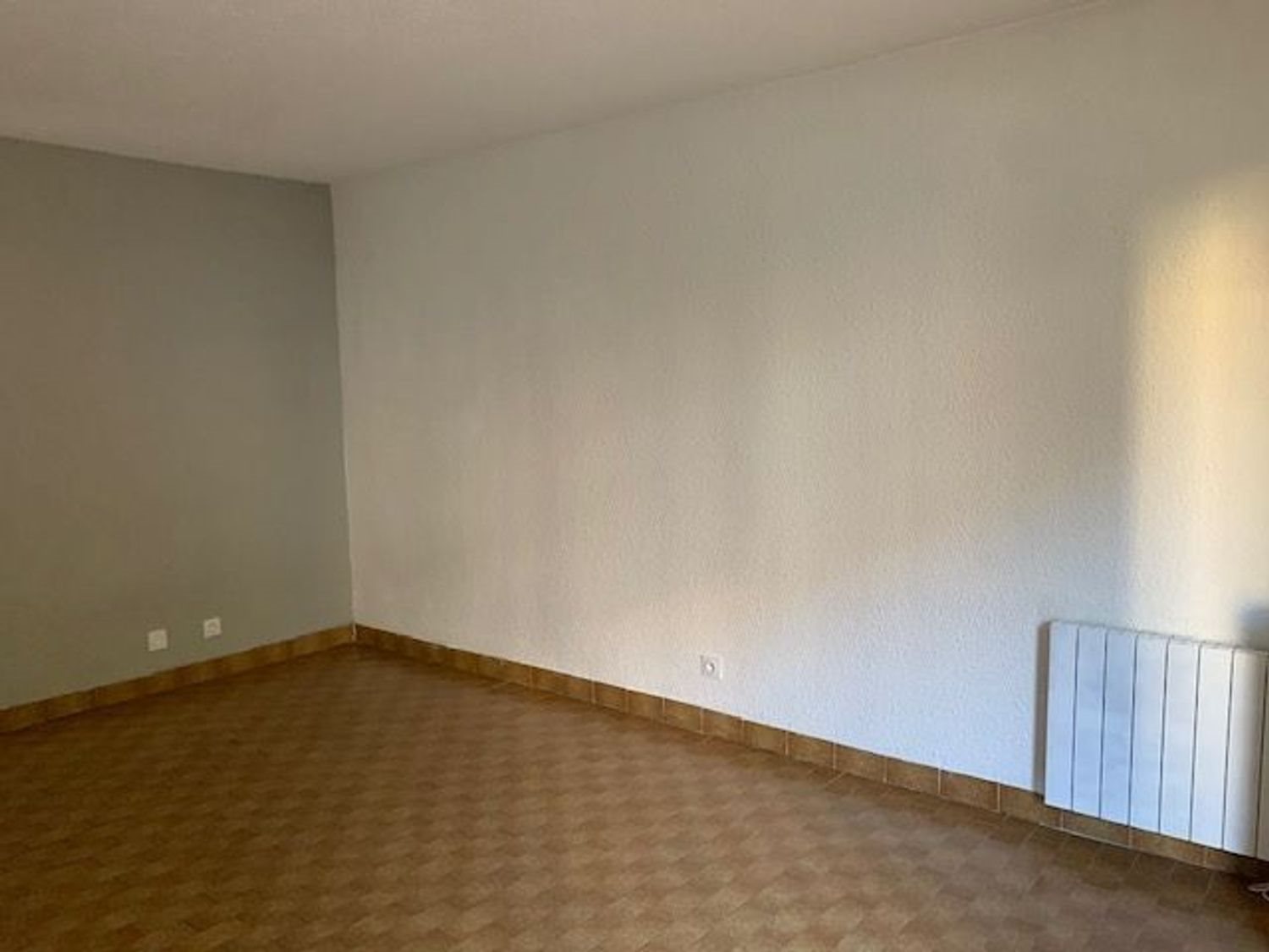 Appartement à louer, 25m², Nîmes
