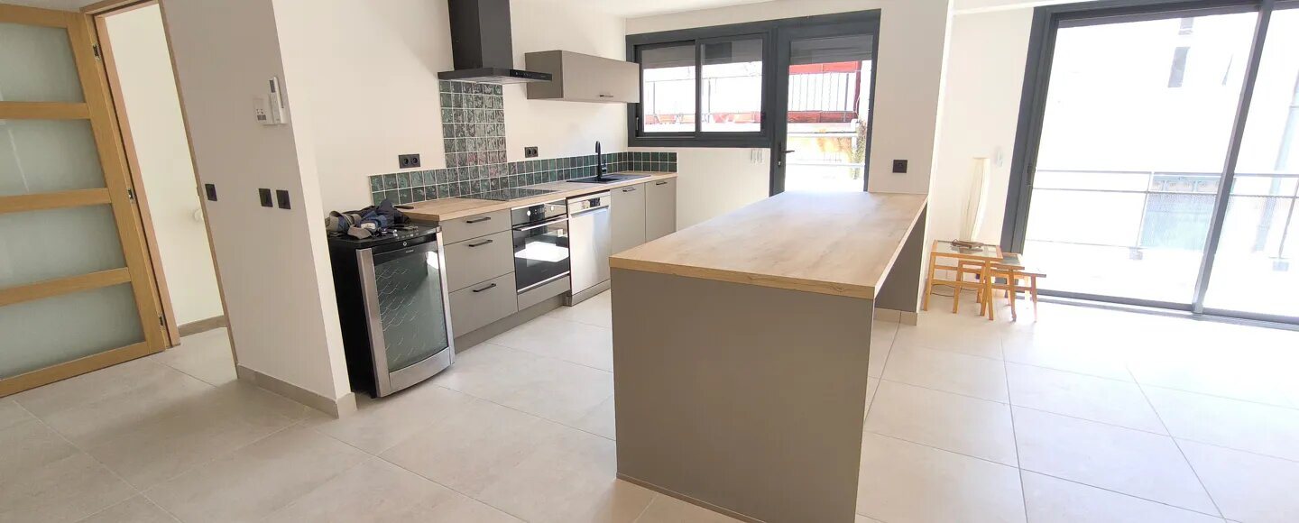 Appartement à vendre, 141m², Nîmes