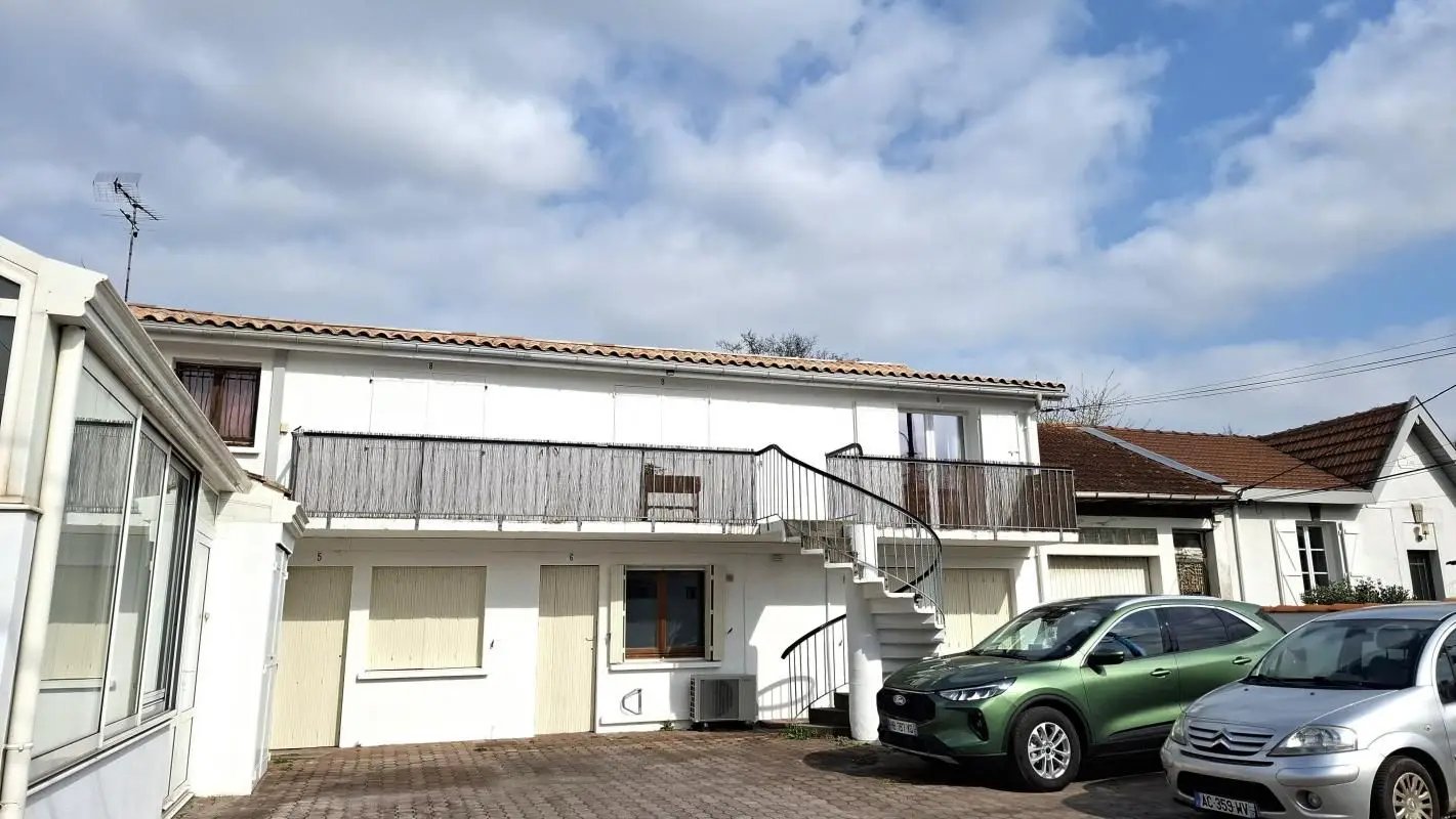 Appartement à louer, 35m², Pessac