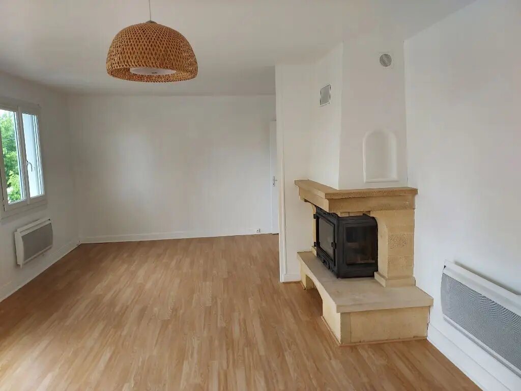Maison à louer, 81m², Saint-Loubès