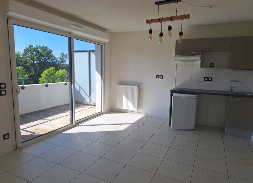 Appartement à louer, 43m², Mérignac