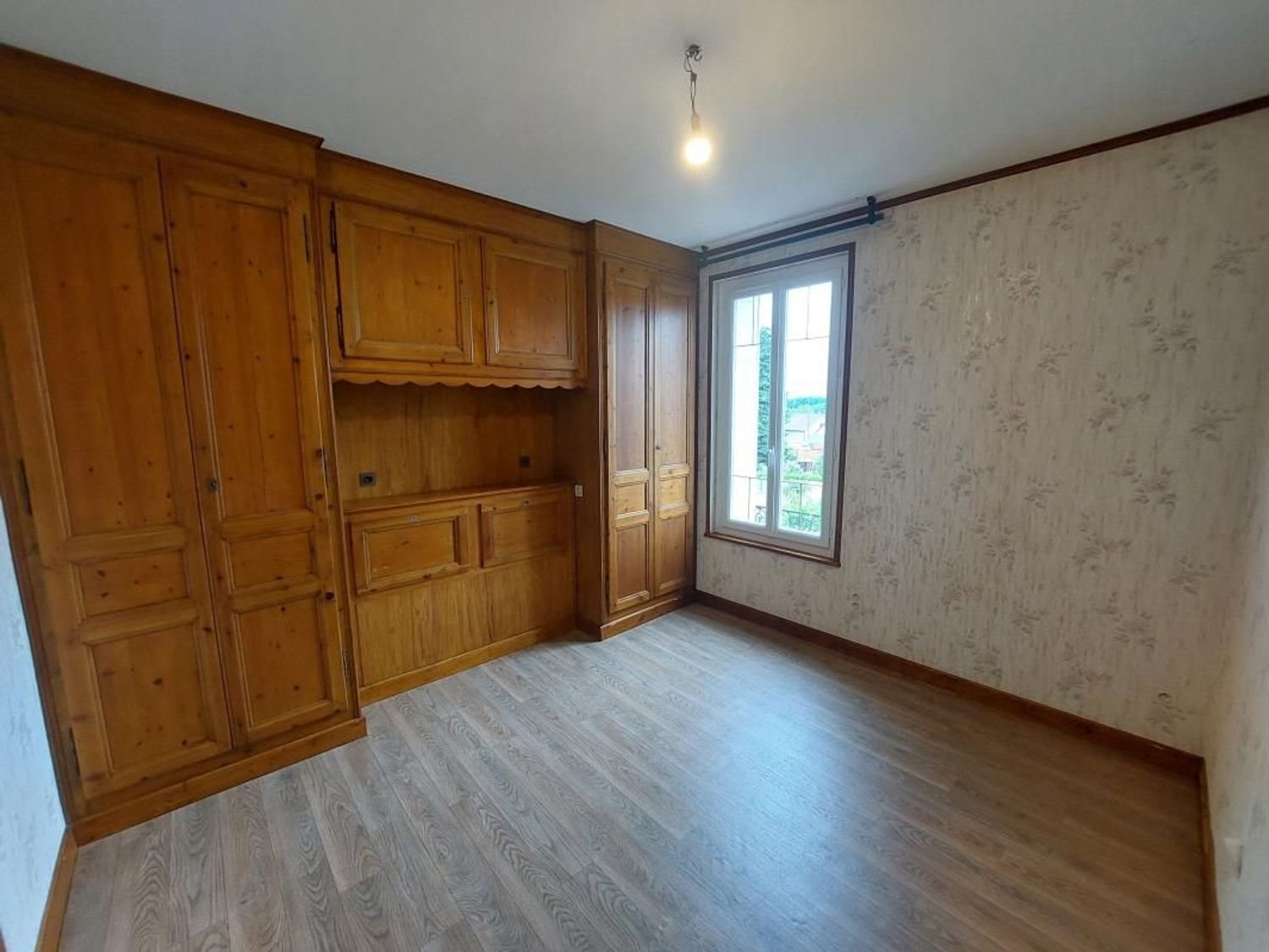 Maison à louer, 78m², Conches-en-Ouche