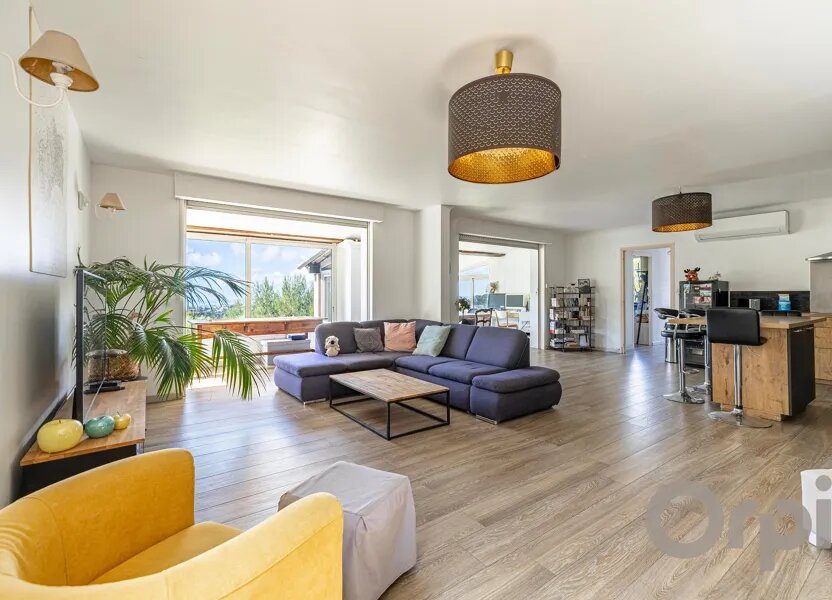 Maison à vendre, 223m², Aspremont