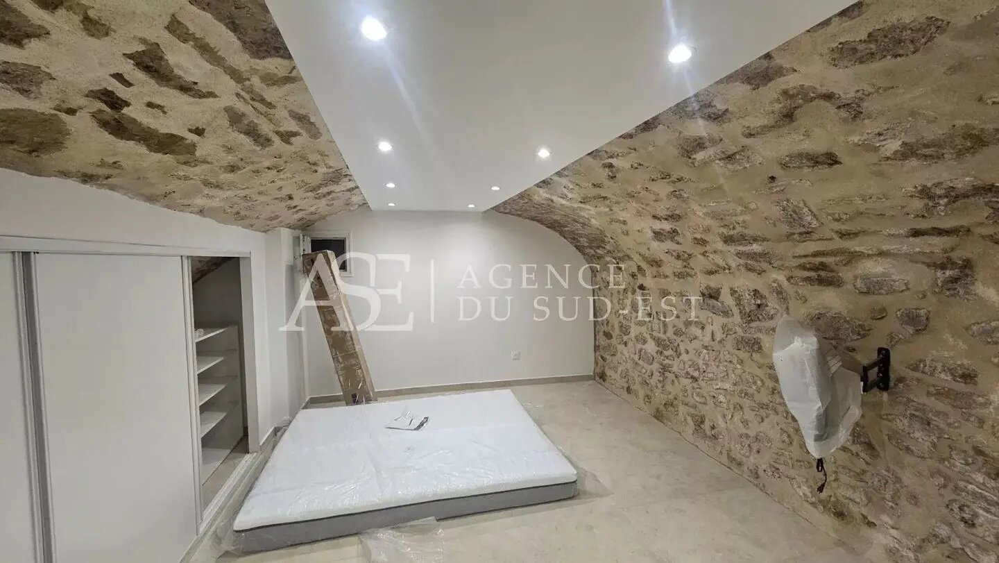 Appartement à louer, 1m², Aix-en-Provence