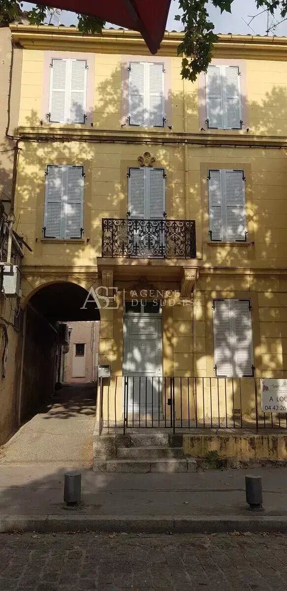 Maison à louer, 160m², Rousset