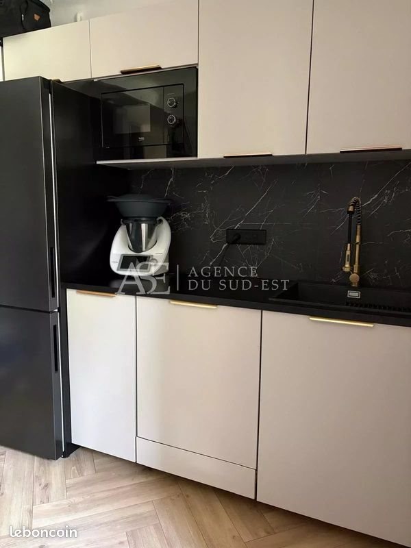 Appartement à louer, 70m², Aix-en-Provence