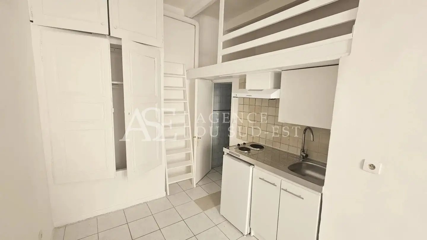 Appartement à louer, 14m², Aix-en-Provence