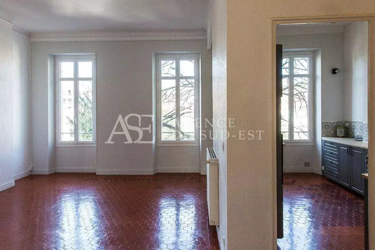 Appartement à louer, 89m², Aix-en-Provence