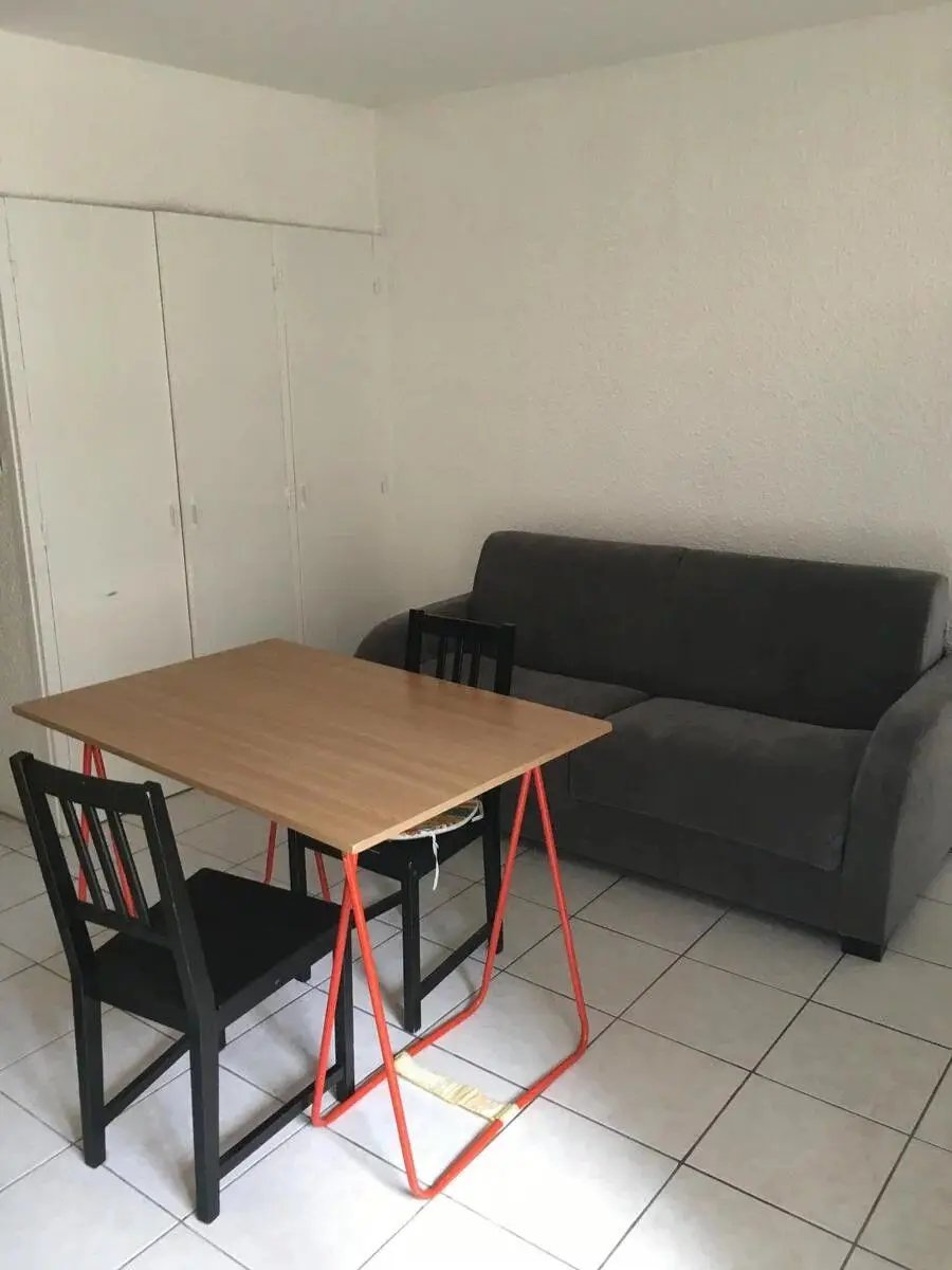 Appartement à louer, 25m², Aix-en-Provence