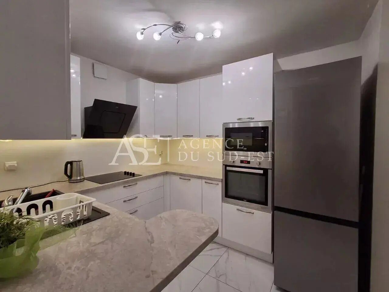 Appartement à louer, 90m², Aix-en-Provence