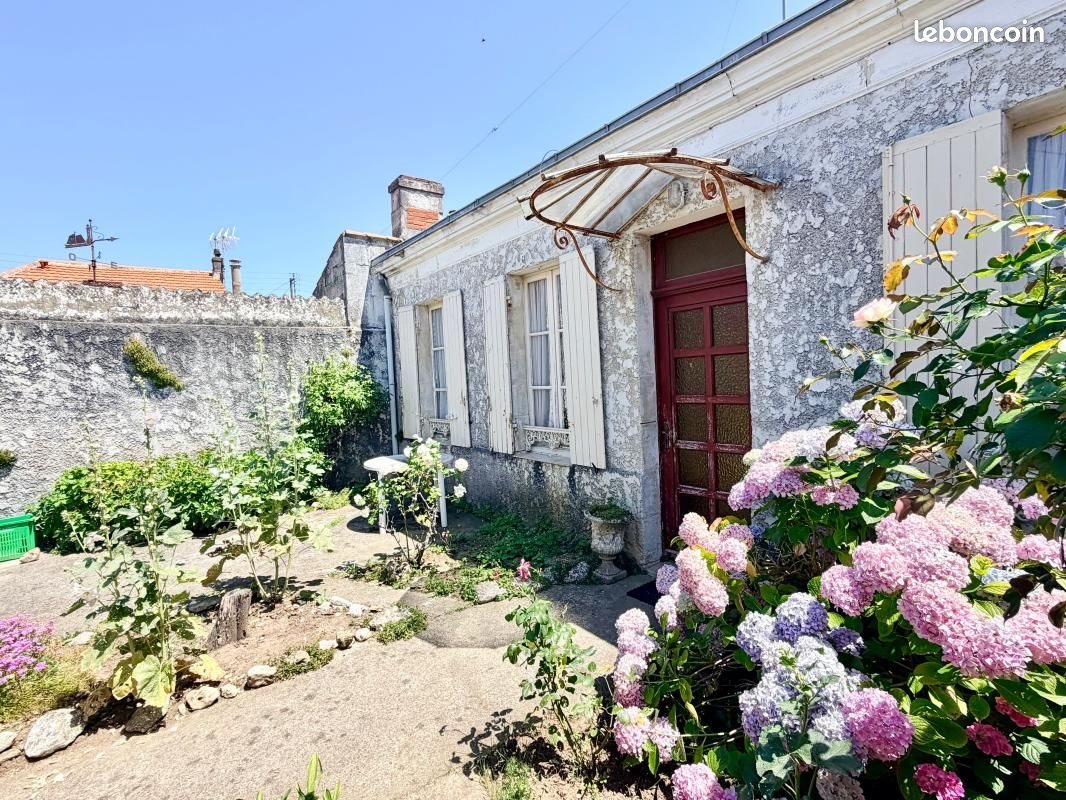 Maison à vendre, 40m², Rochefort