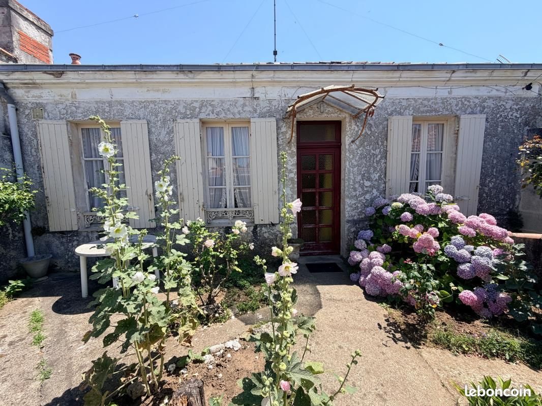 Maison à vendre, 40m², Rochefort