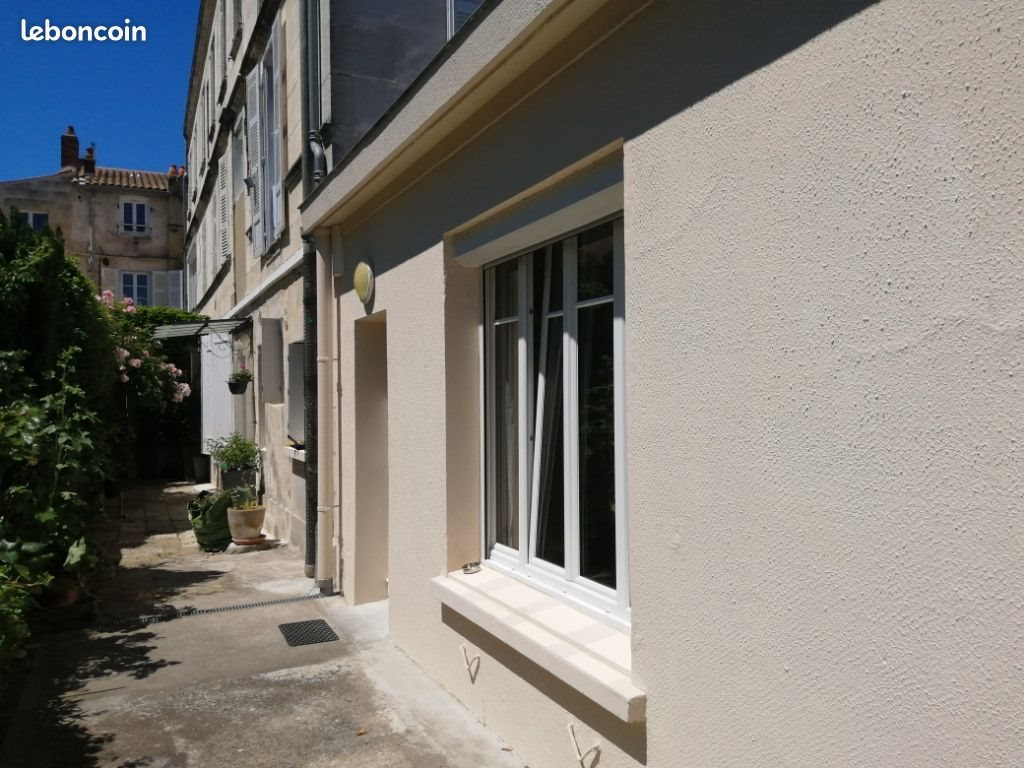 Appartement à louer, 30m², Rochefort