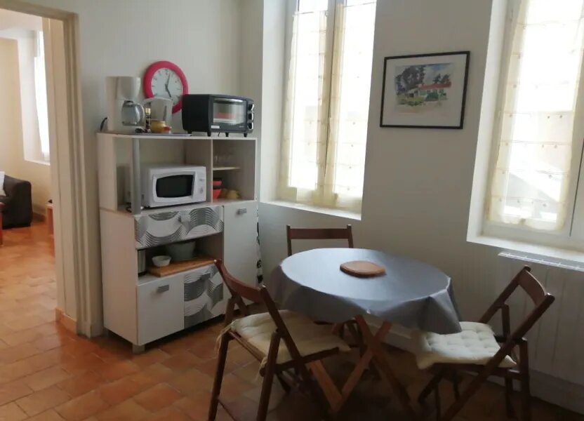 Appartement à louer, 40m², Rochefort