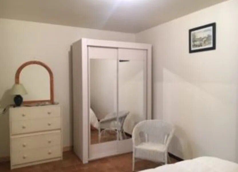Appartement à louer, 40m², Rochefort