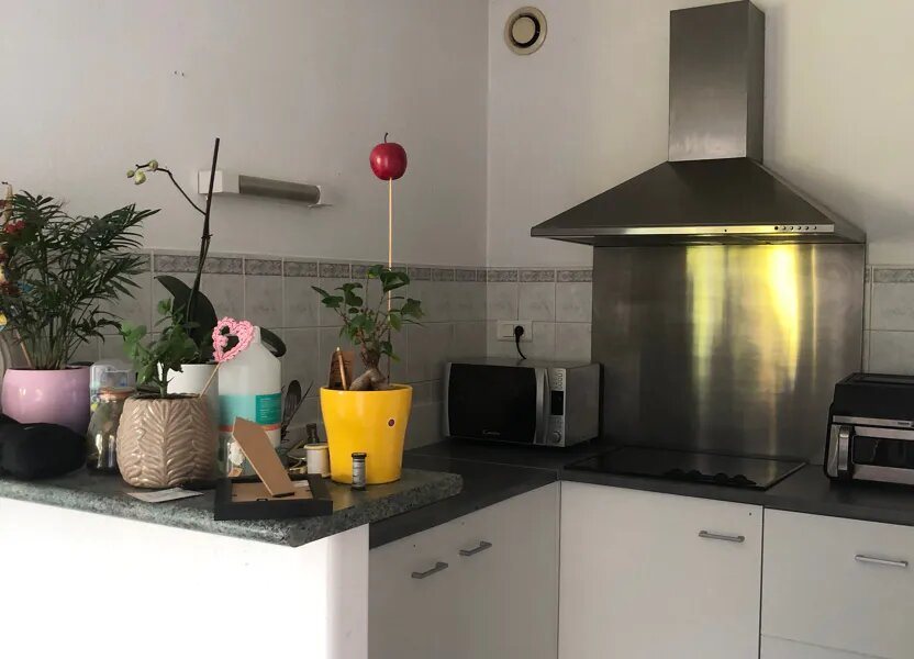 Appartement à louer, 63m², Pont-l'Abbé-d'Arnoult